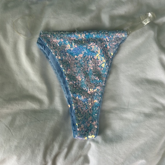 Sequined high waisted bikini - Picture 4 of 4